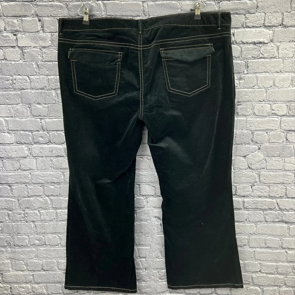 Old‎ Navy Black Velvet Corduroy  Jeans Size 24